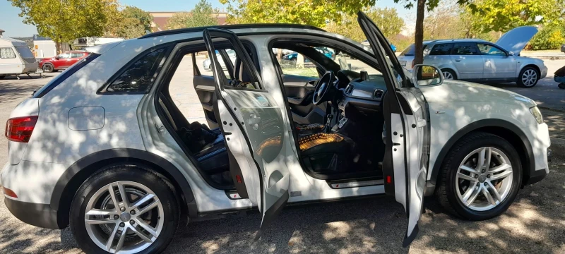 Audi Q3, снимка 7 - Автомобили и джипове - 52810515
