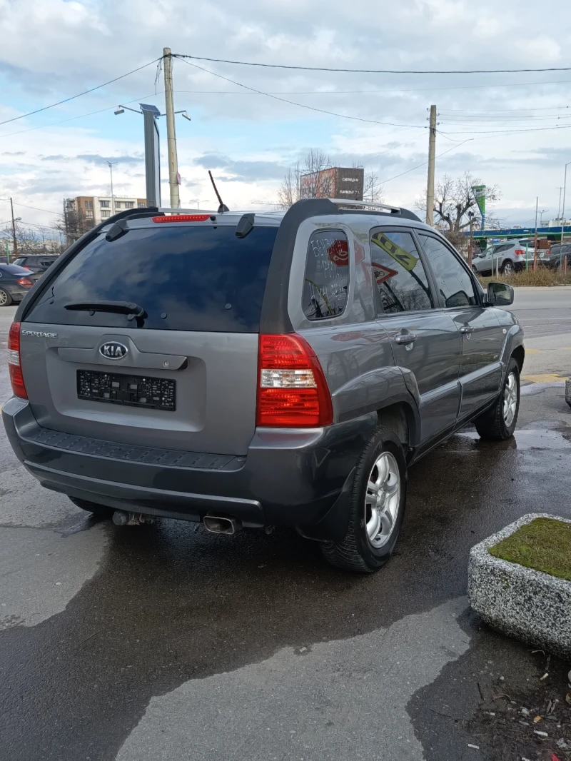 Kia Sportage 2.0/141k.c/4x4/, снимка 3 - Автомобили и джипове - 53301385