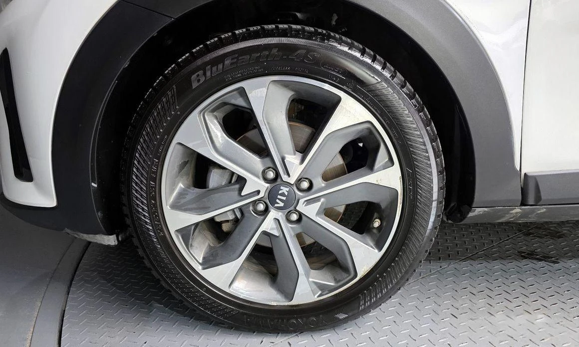 Kia Stonic Diesel 1.6 Prestige * -   *  | Mobile.bg   5