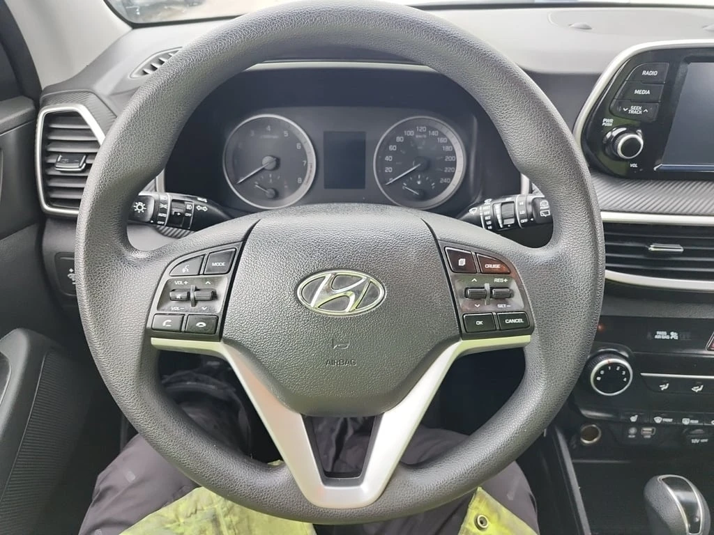 Hyundai Tucson * ESSENTIAL * CARFAX * ���� �� �� | Mobile.bg � ����������� 12