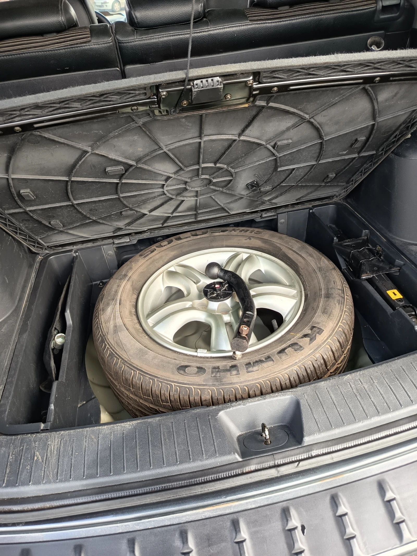 Kia Sportage 2.0/141k.c/4x4/ - изображение 9