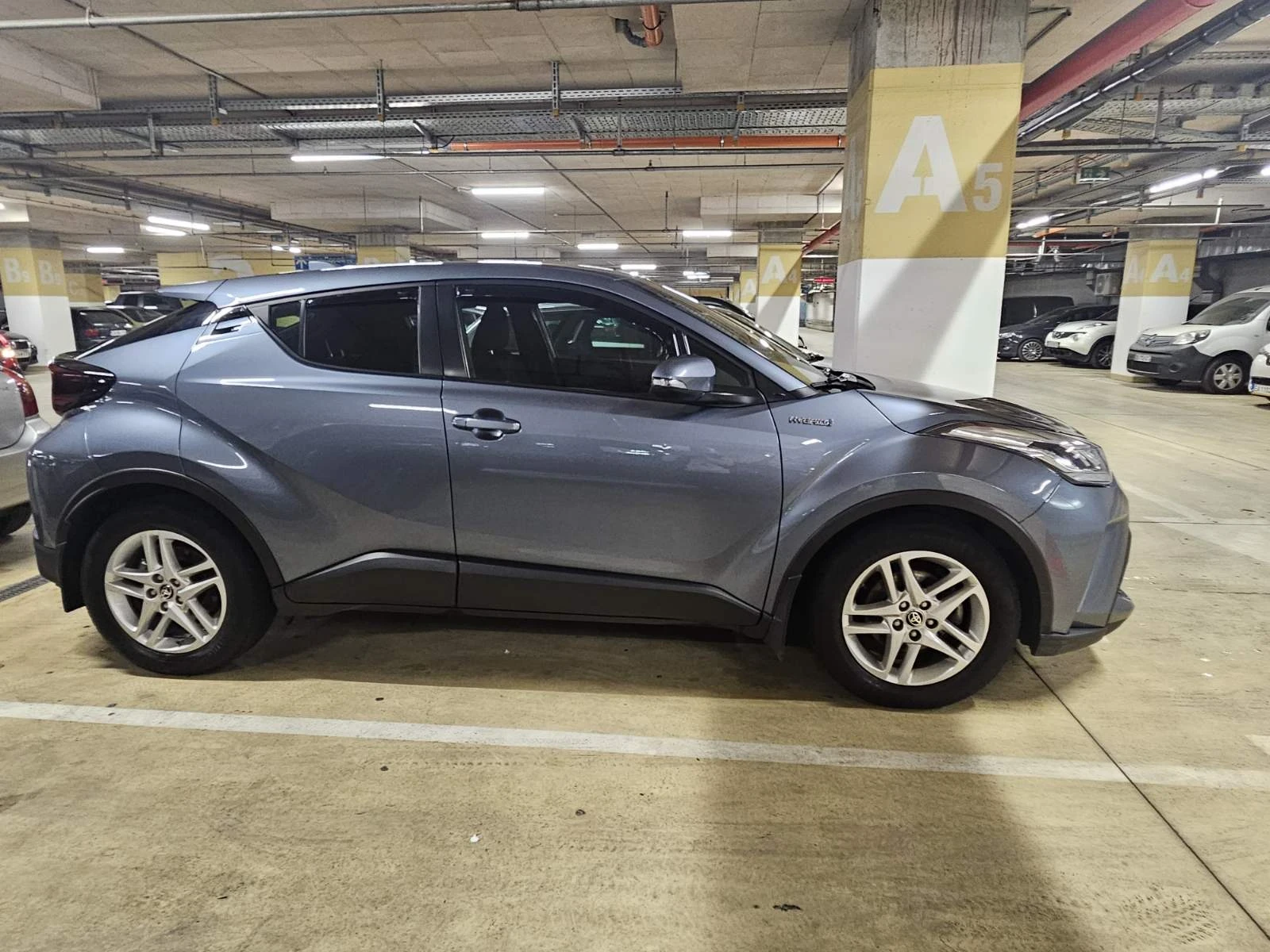 Toyota C-HR, снимка 2 - Автомобили и джипове - 53879269