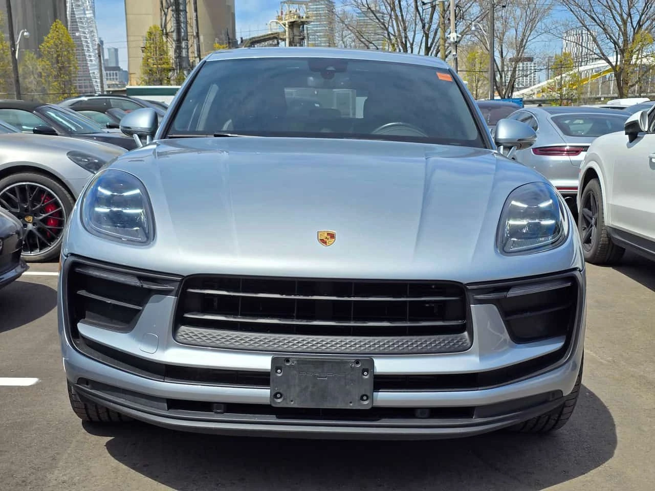Porsche Macan * AWD * 2 КЛЮЧА * ЛИЦЕНЗИРАН ДИЛЪР * ОБДУХВАНЕ, снимка 6 - Автомобили и джипове - 54554792