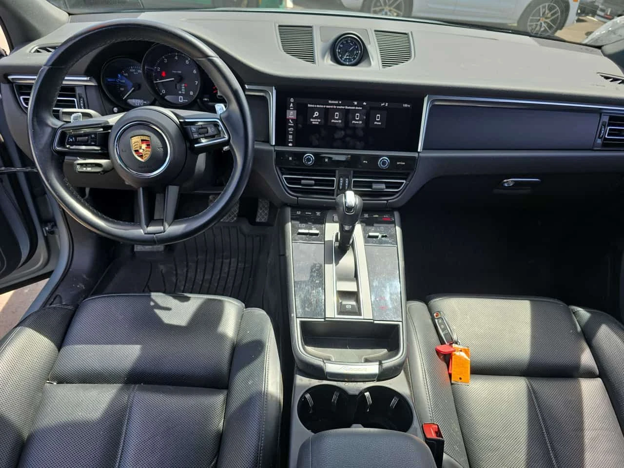 Porsche Macan * AWD * 2 КЛЮЧА * ЛИЦЕНЗИРАН ДИЛЪР * ОБДУХВАНЕ, снимка 9 - Автомобили и джипове - 54554792