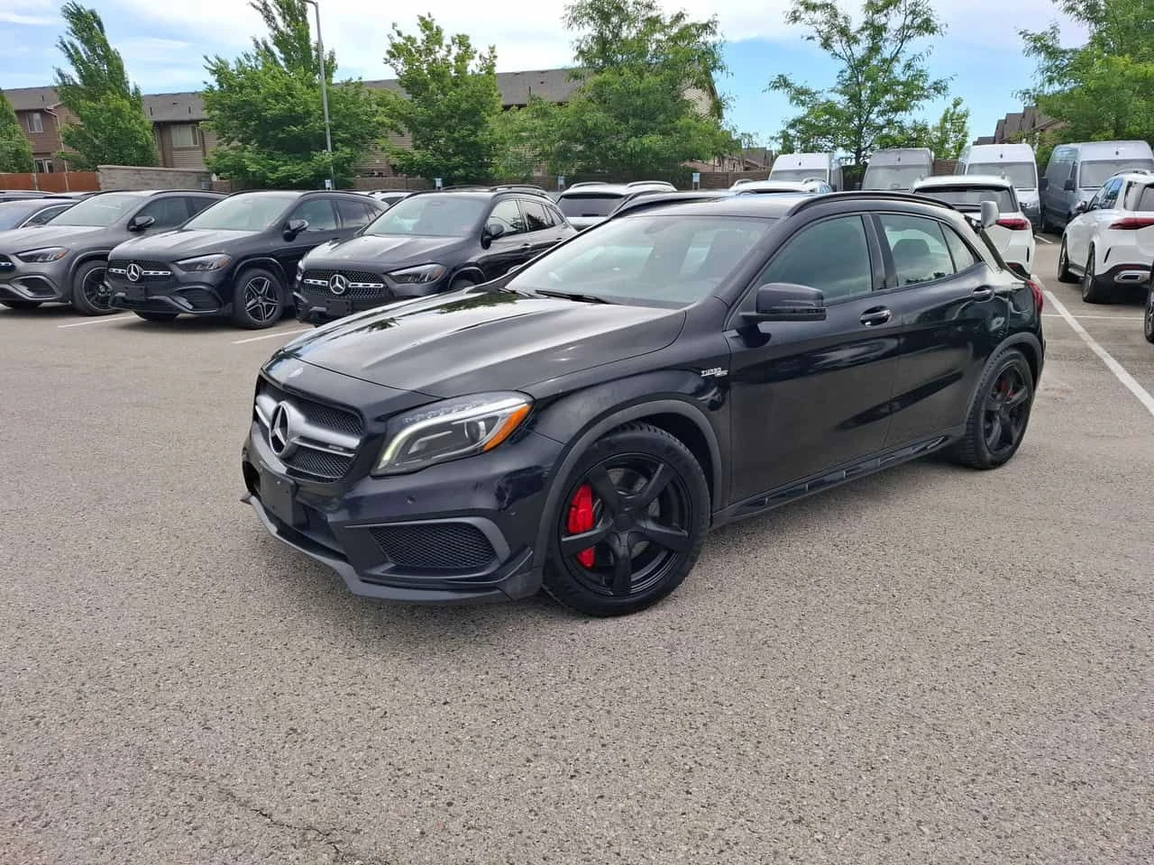Mercedes-Benz GLA 45 AMG * ЛИЦЕНЗИРАН ДИЛЪР * CARFAX, снимка 16 - Автомобили и джипове - 55593224