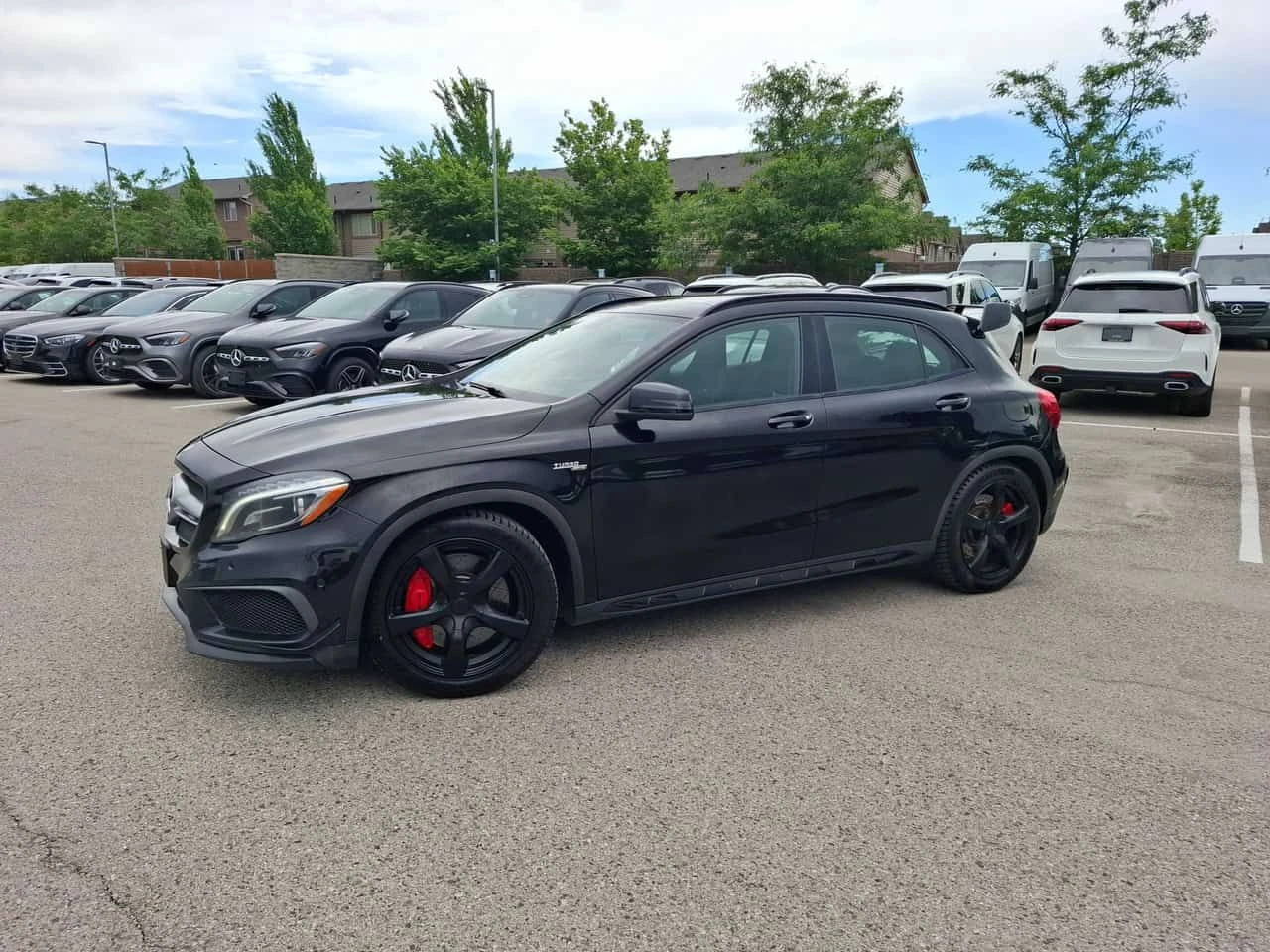 Mercedes-Benz GLA 45 AMG * ЛИЦЕНЗИРАН ДИЛЪР * CARFAX, снимка 2 - Автомобили и джипове - 55593224