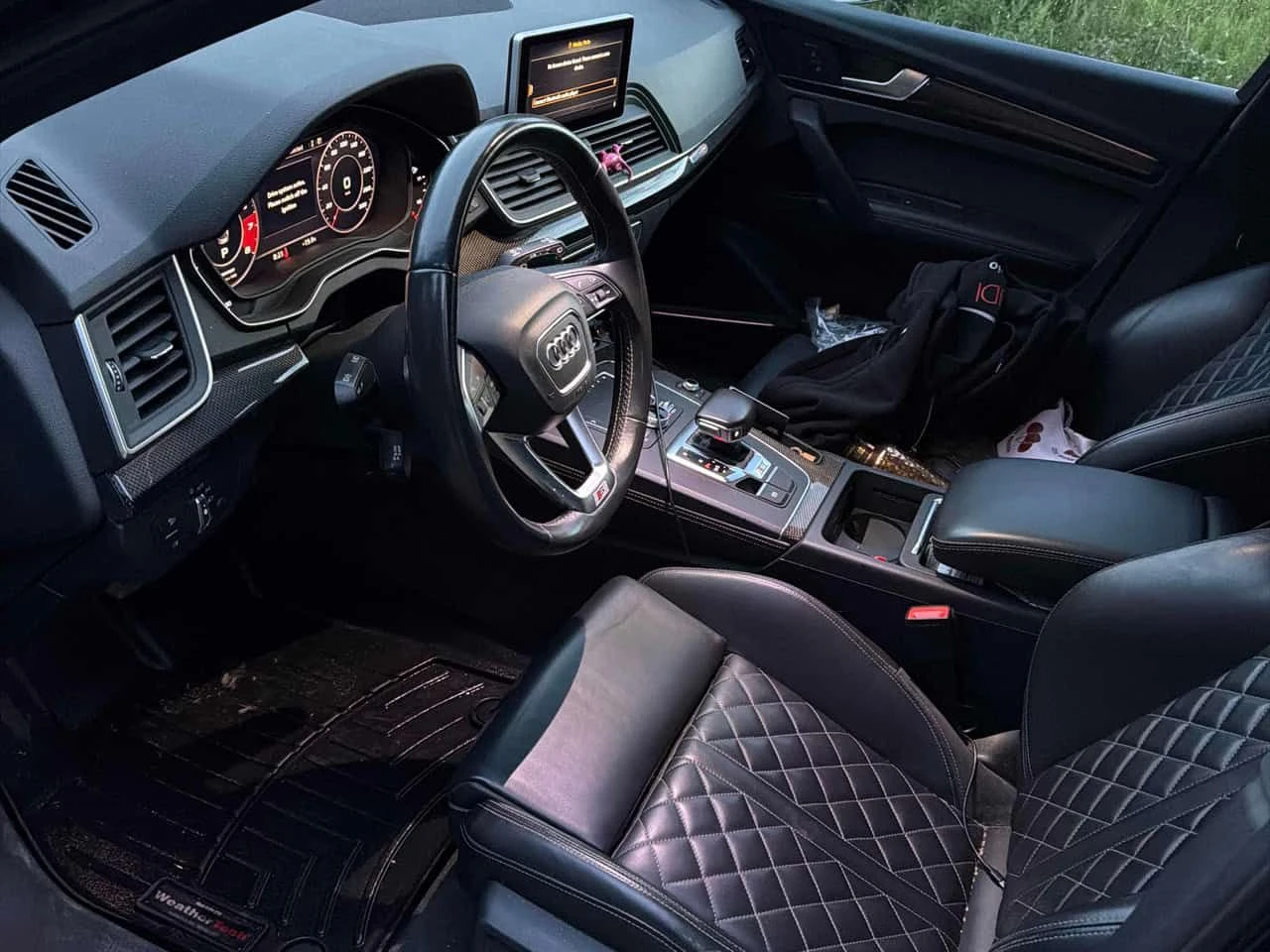 Audi SQ5 Technik  CARFAX, снимка 5 - Автомобили и джипове - 55722233
