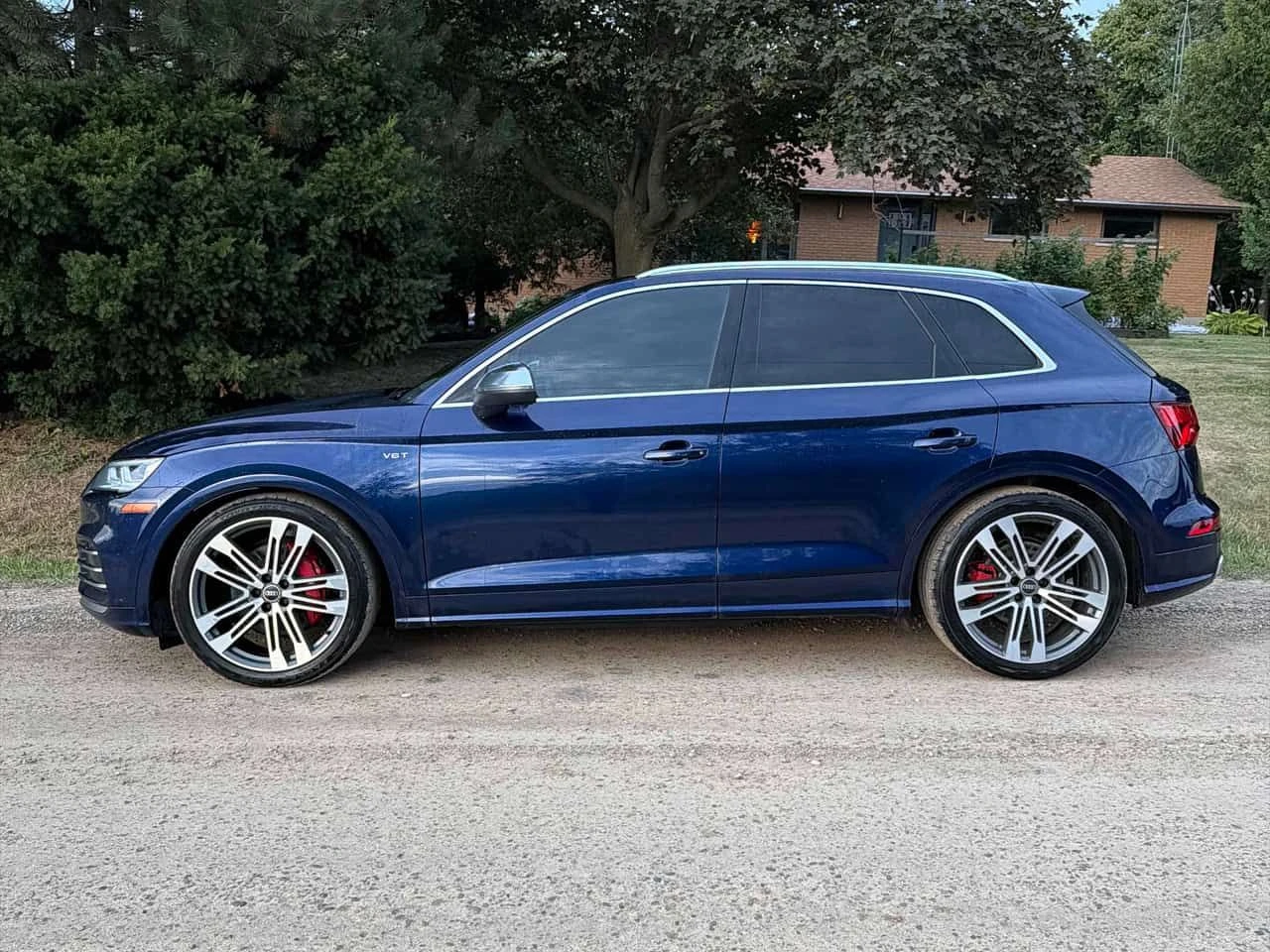 Audi SQ5 Technik  CARFAX, снимка 2 - Автомобили и джипове - 55722233