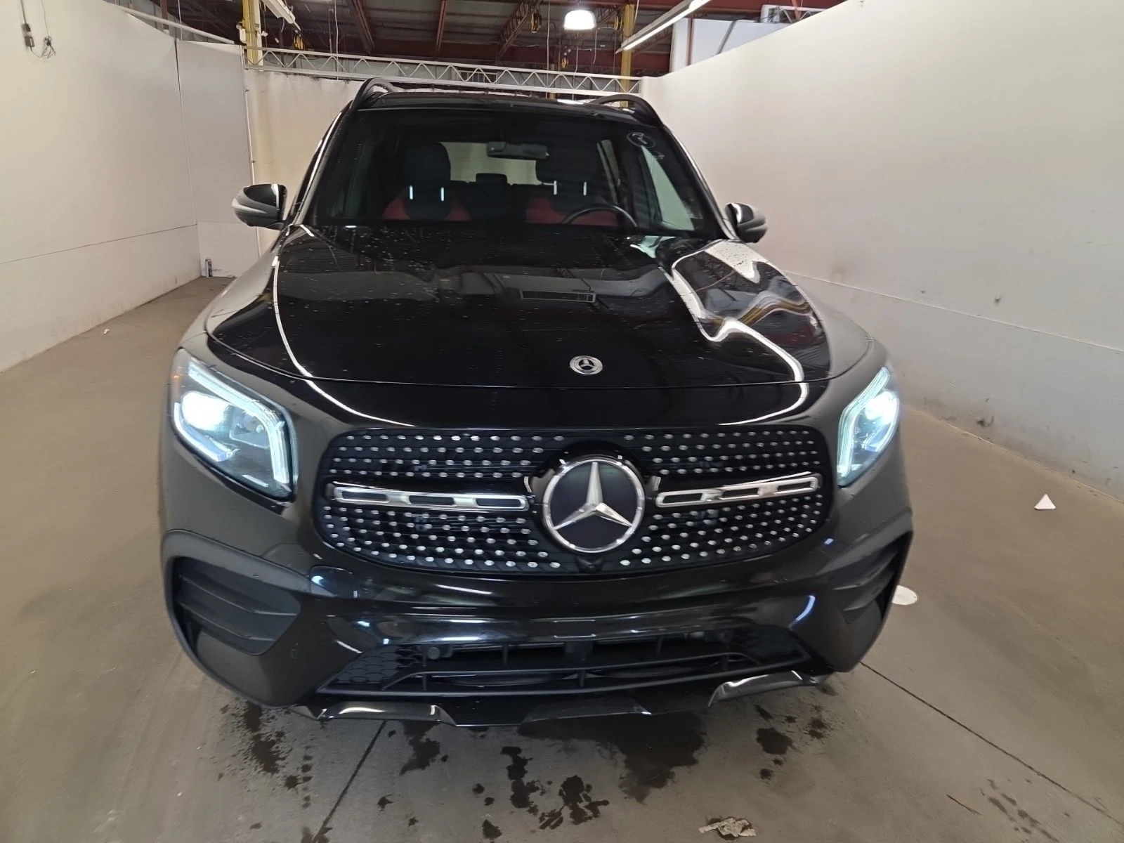 Mercedes-Benz GLB 250 АМГ/CARFAX/ПОДГРЕВ/ПАМЕТ/ПОДГРЕВ/, снимка 17 - Автомобили и джипове - 55995079