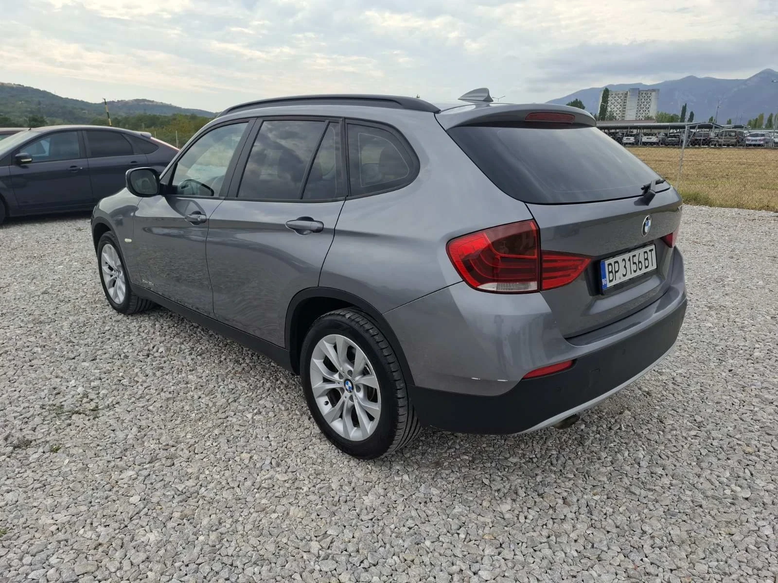 BMW X1 2.0d x-drive avtomat, снимка 4 - Автомобили и джипове - 56038955