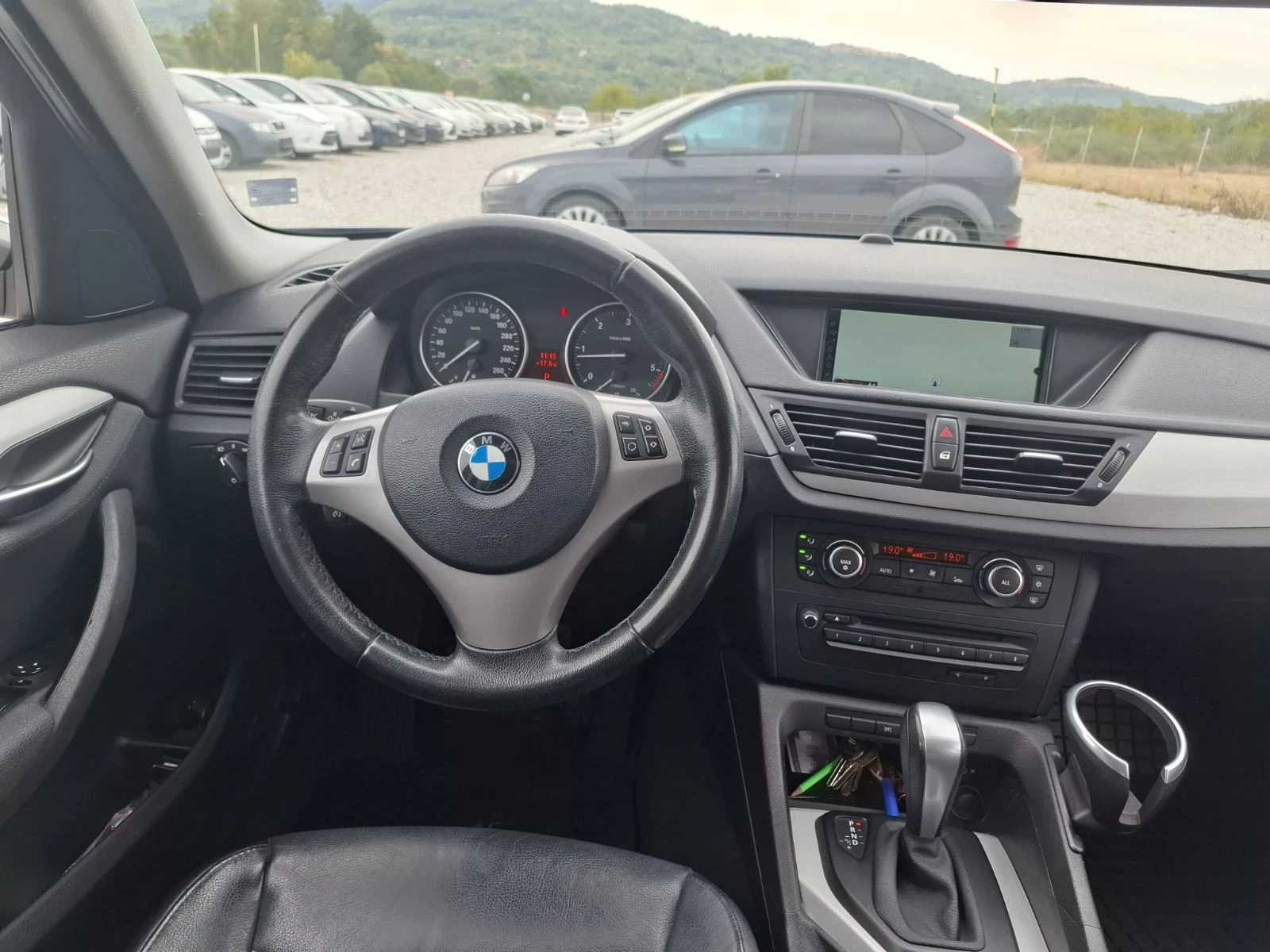 BMW X1 2.0d x-drive avtomat, снимка 15 - Автомобили и джипове - 56038955