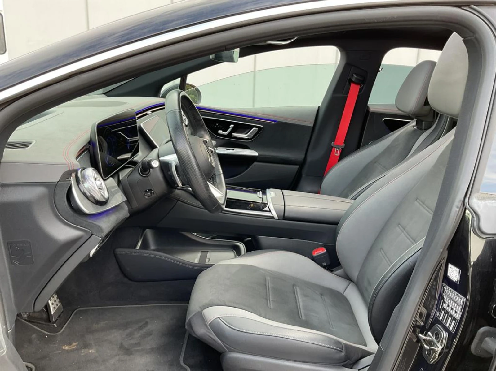 Mercedes-Benz EQE 350 AMG Line Leather LED Navi Panorama Camera | Mobile.bg � ����������� 7