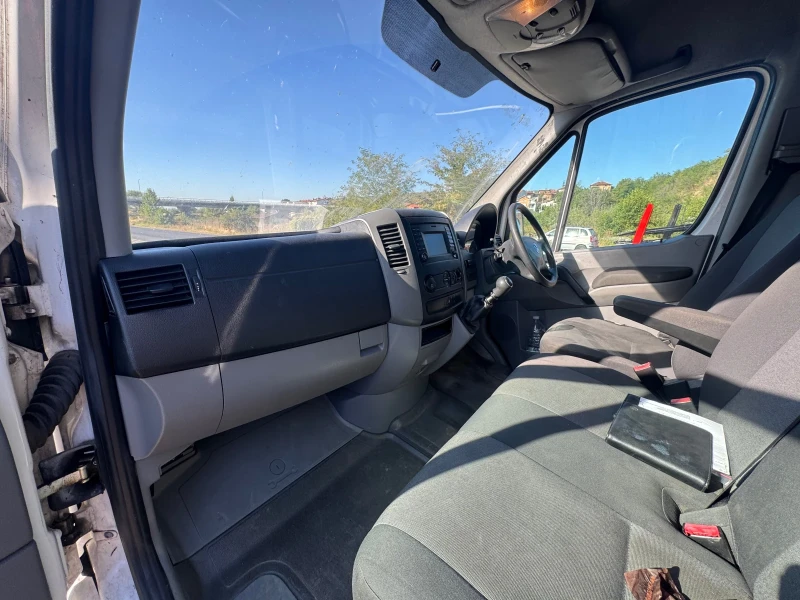 VW Crafter 2.0 140hp, снимка 8 - Бусове и автобуси - 52189428