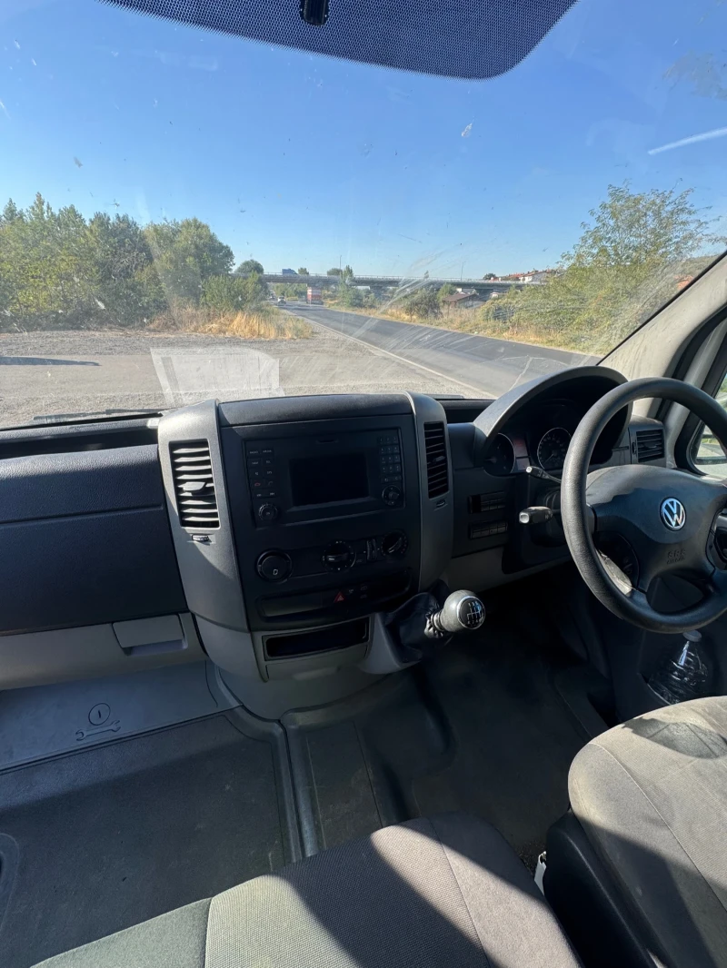 VW Crafter 2.0 140hp, снимка 9 - Бусове и автобуси - 52189428