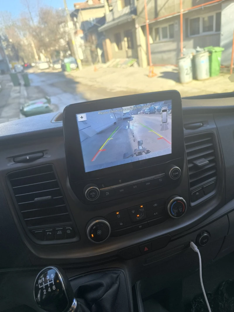 Ford Transit Custom 2.0 TDCi L1 Trend Business, снимка 7 - Бусове и автобуси - 53111398