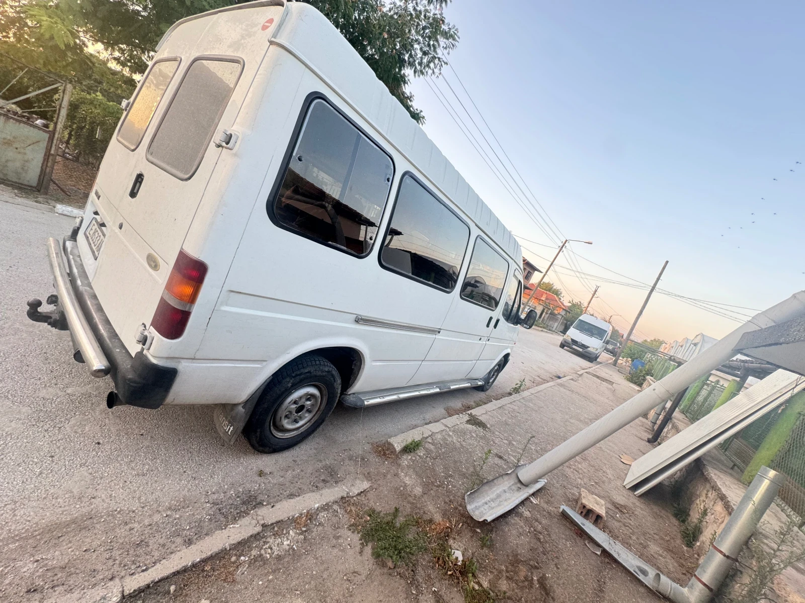 Ford Transit 2.5 - изображение 4