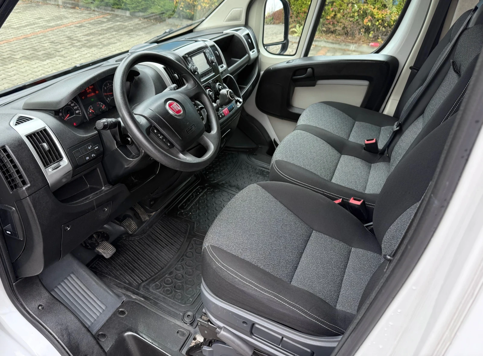 Fiat Ducato 2.3 MultiJet/130kc/6ск/* Климатик* /Топ състояние! - изображение 8