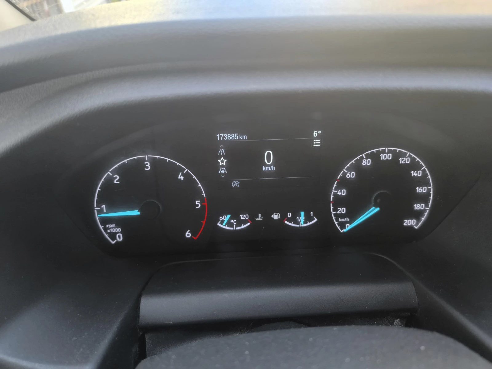 Ford Transit Custom 2.0 TDCi L1 Trend Business - изображение 6