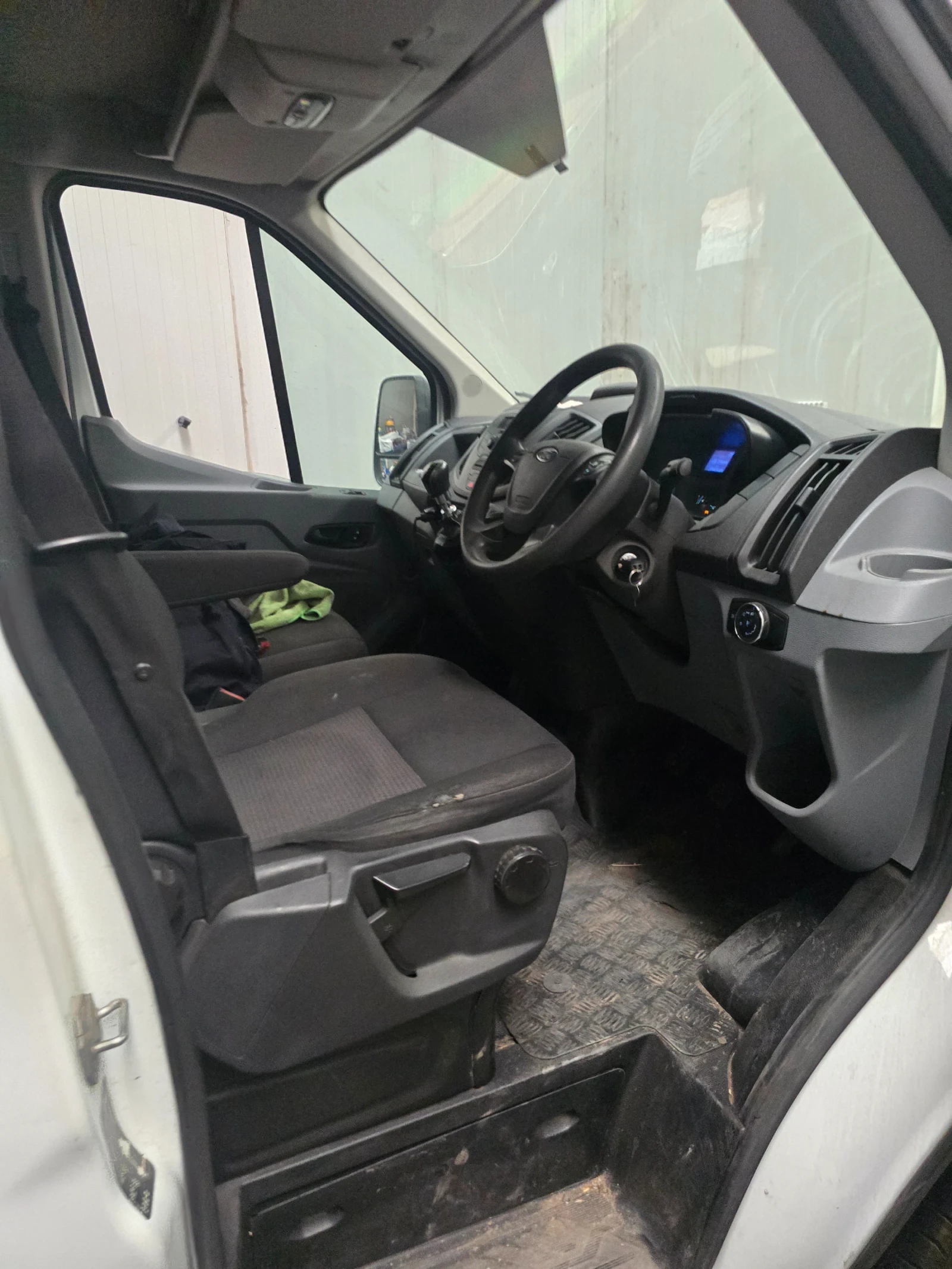 Ford Transit Няма, снимка 6 - Бусове и автобуси - 55835452