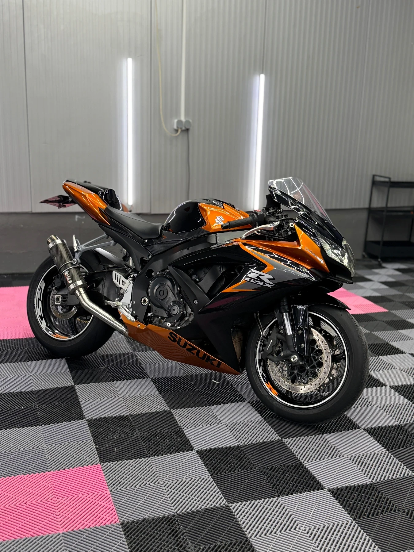 Suzuki Gsxr 750, снимка 6 - Мотоциклети и мототехника - 55543057