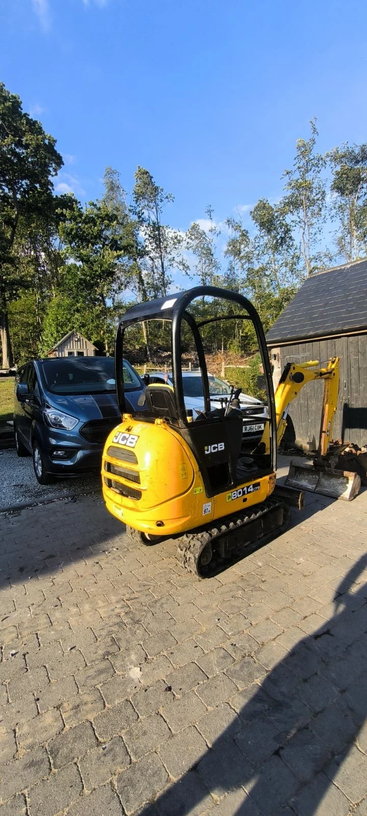 Багер JCB 8014 CTS
