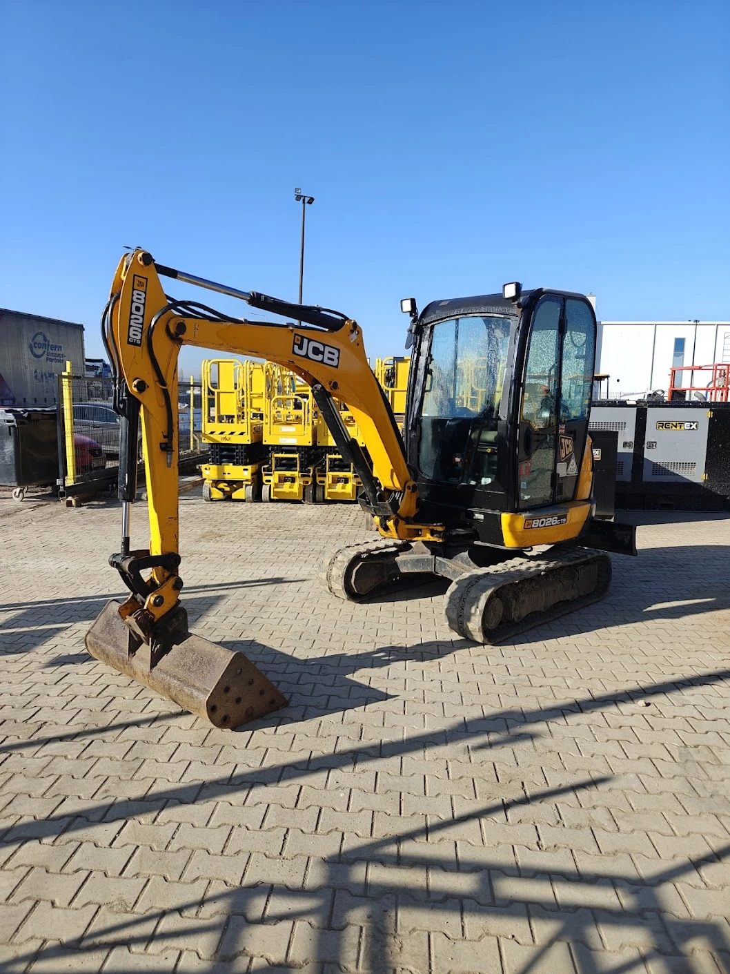����� JCB 8026 | Mobile.bg � ����������� 3