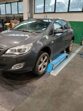 Opel Astra 1.7cdti, снимка 7