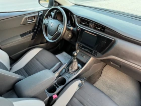 Toyota Auris 1.6 D4D Top, снимка 9