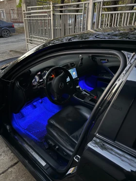 Lexus IS 220d, снимка 2