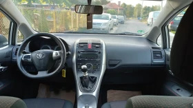 Toyota Auris 1.6 топ състояние , снимка 16