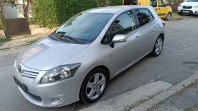 Toyota Auris 1.6 топ състояние , снимка 3