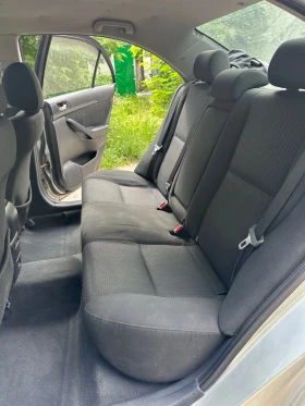 Toyota Avensis - 6500 лв. - 95603419 6