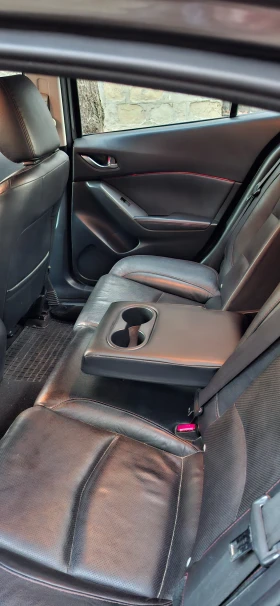 Обява за продажба на Mazda 3 2.5 skayactiv, 190k.c. ~16 300 лв. - изображение 8