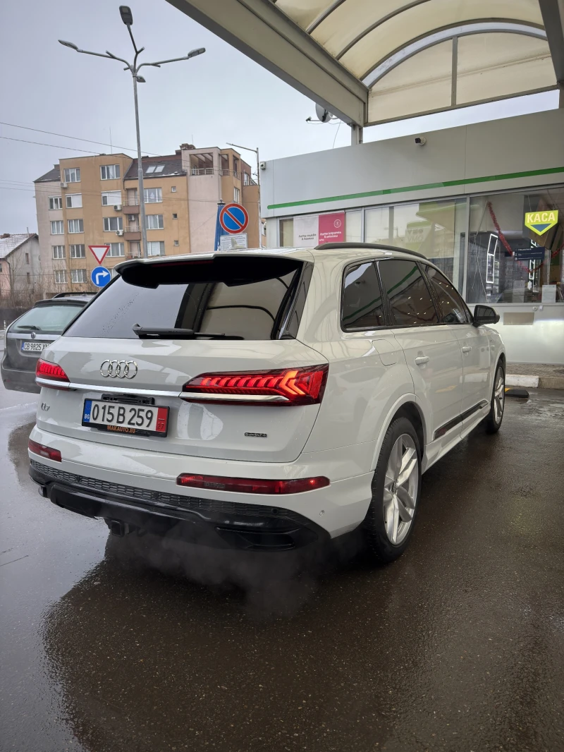Audi Q7 S-line 7+ 1, снимка 4 - Автомобили и джипове - 36932561