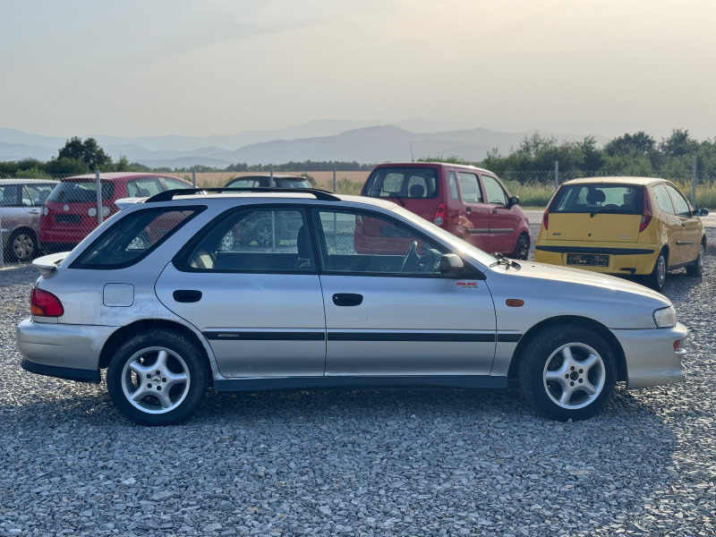 Subaru Impreza 2.0, снимка 3 - Автомобили и джипове - 46323082