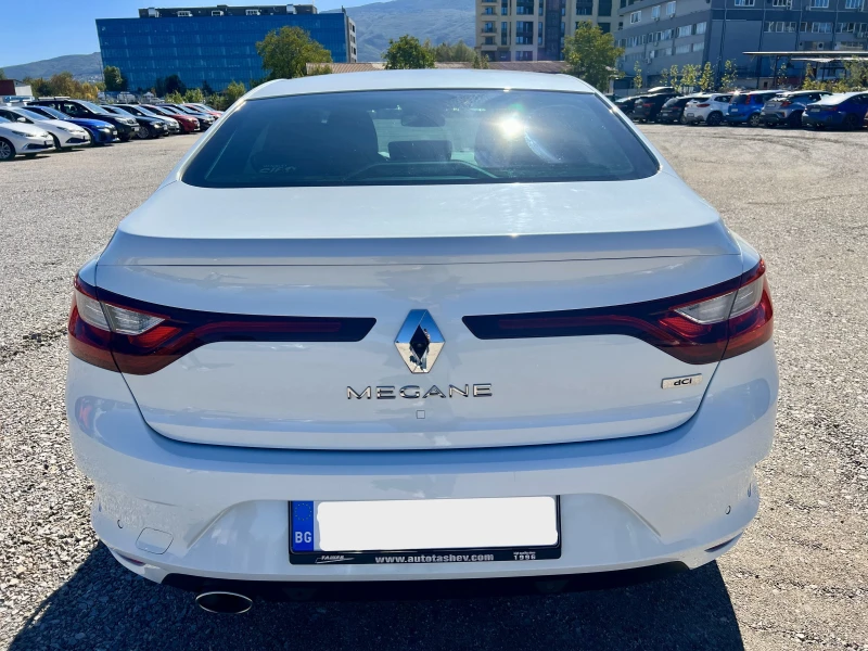 Renault Megane Sedan Intens 1.5 dCi EDC6, снимка 10 - Автомобили и джипове - 47466798