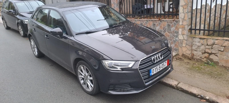 Audi A3 1.6d automatik, снимка 5 - Автомобили и джипове - 48419386