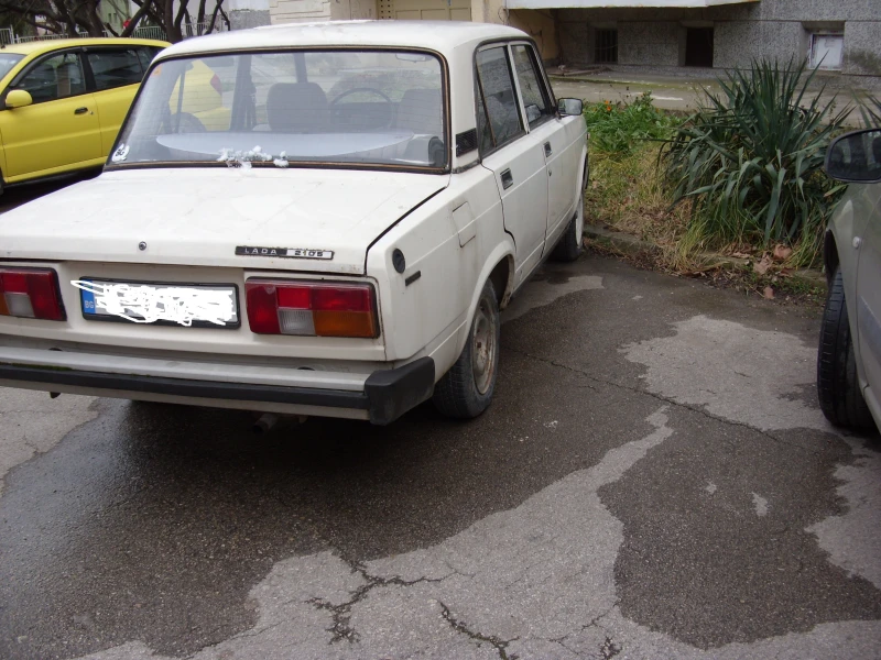 Lada 2105 1300, снимка 2 - Автомобили и джипове - 48642149