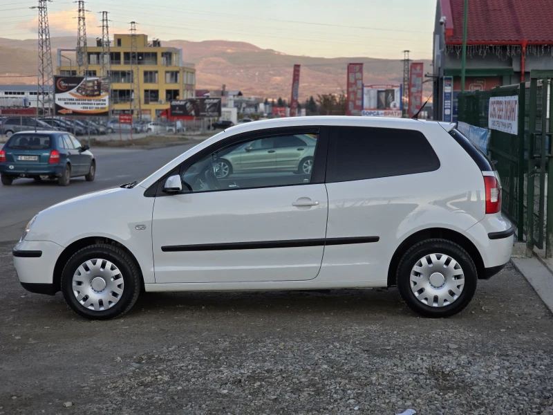 VW Polo 1.4i 75Hp Вс.Платено и Обслужено, снимка 2 - Автомобили и джипове - 48997643