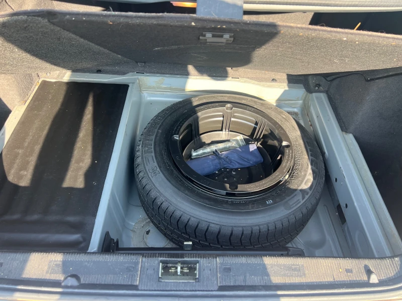 Mercedes-Benz E 200 E 200 ELEGANCE, снимка 16 - Автомобили и джипове - 50599299