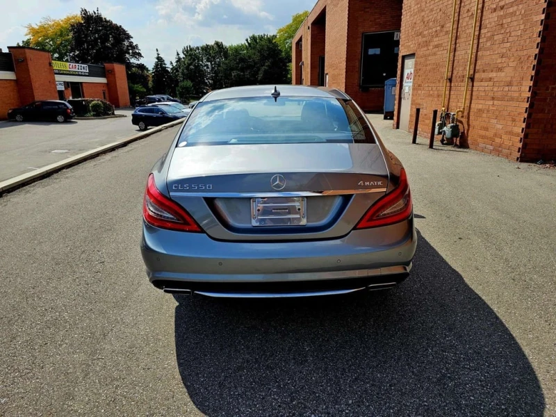 Mercedes-Benz CLS * CLS550 4 MATIC * CARFAX * ЦЕНА ДО БГ, снимка 4 - Автомобили и джипове - 53099304