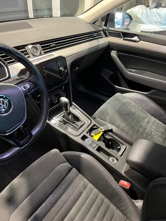 VW Passat Highline, снимка 4 - Автомобили и джипове - 53238429