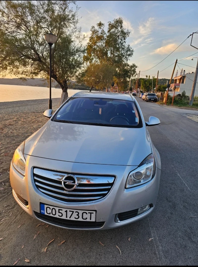 Opel Insignia 2.0 4x4 Sport Tourer, снимка 3 - Автомобили и джипове - 55710863