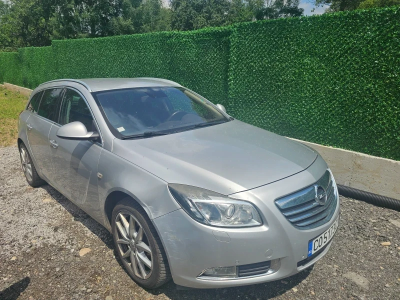 Opel Insignia 2.0 4x4 Sport Tourer, снимка 16 - Автомобили и джипове - 55710863