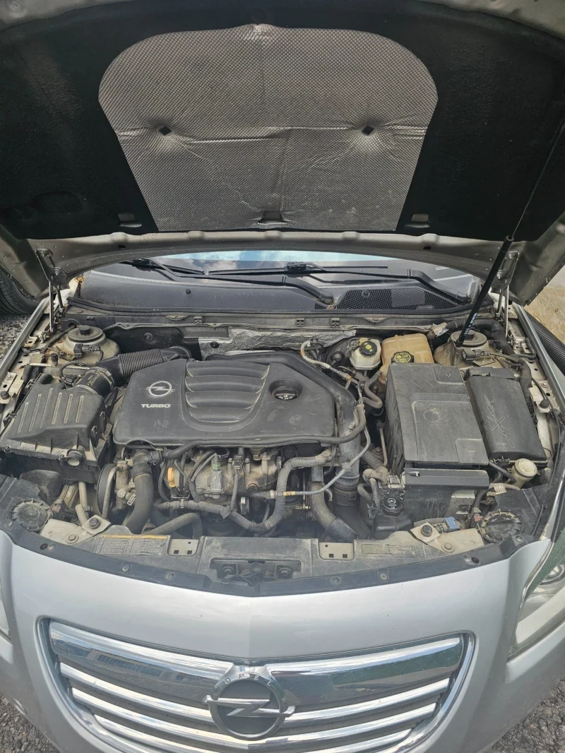 Opel Insignia 2.0 4x4 Sport Tourer, снимка 6 - Автомобили и джипове - 55710863