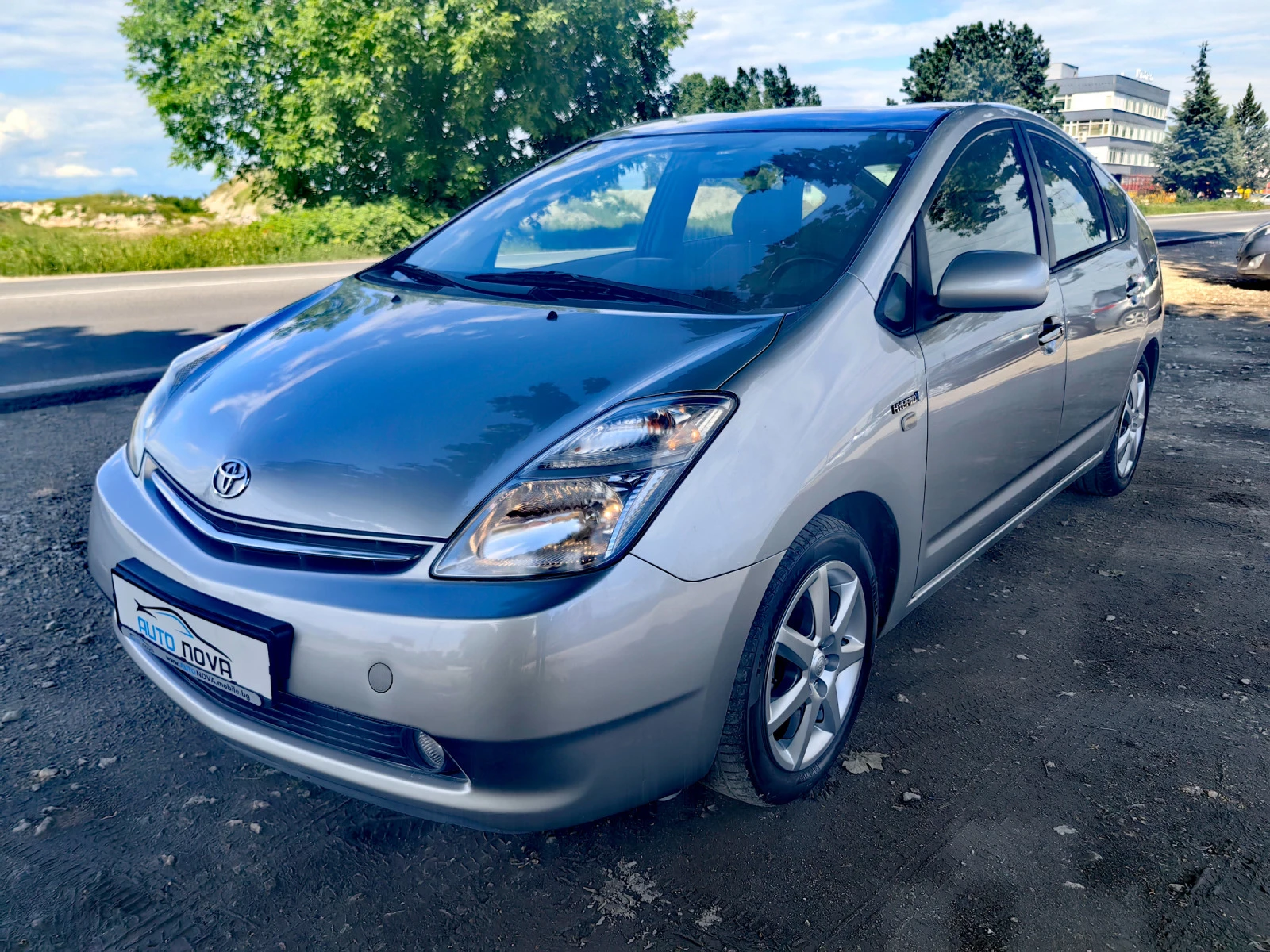 Toyota Prius 1.5 ХИБРИД 112 К.С. СЕРВИЗНА! УНИКАТ! КАТО НОВА - изображение 3