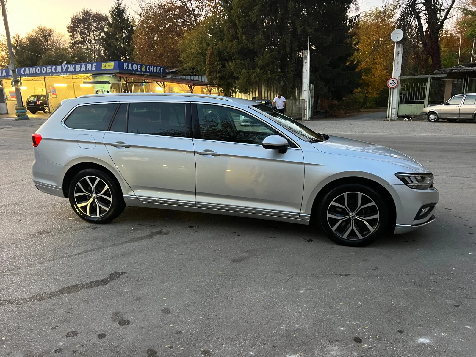 VW Passat 2.0TDI - изображение 4