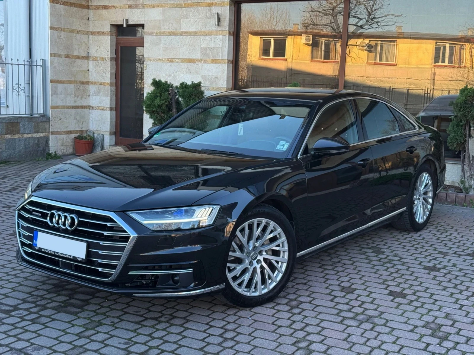 Audi A8 * 50TDI* QUATTRO* ПЪЛНА СЕРВИЗНА ИСТОРИЯ* NIGHT VI - изображение 2