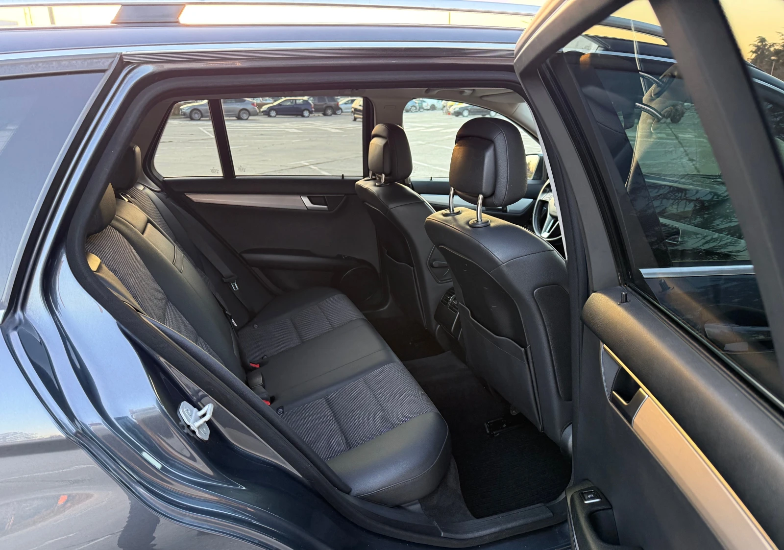 Mercedes-Benz C 220 2.2/170/FACE-LIFT///Xenon-Led///Avantgarde///Navi | Mobile.bg � ����������� 15