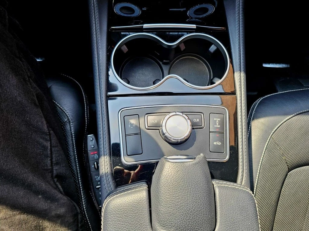 Mercedes-Benz CLS * CLS550 4 MATIC * CARFAX * ���� �� �� | Mobile.bg � ����������� 12